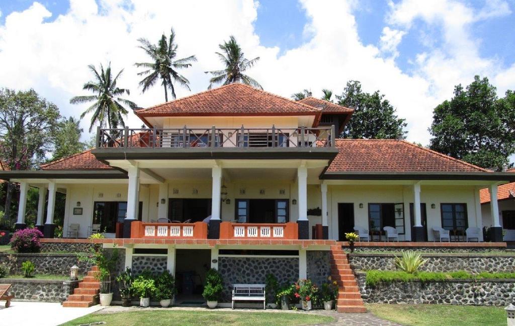 Bukit Asri Lodge Seraya Exterior foto