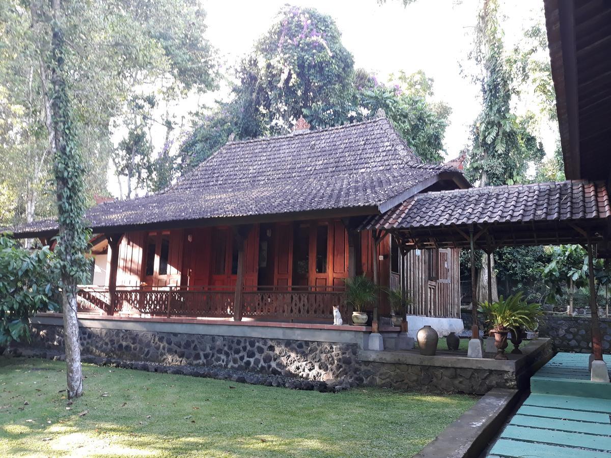 Bukit Asri Lodge Seraya Habitación foto